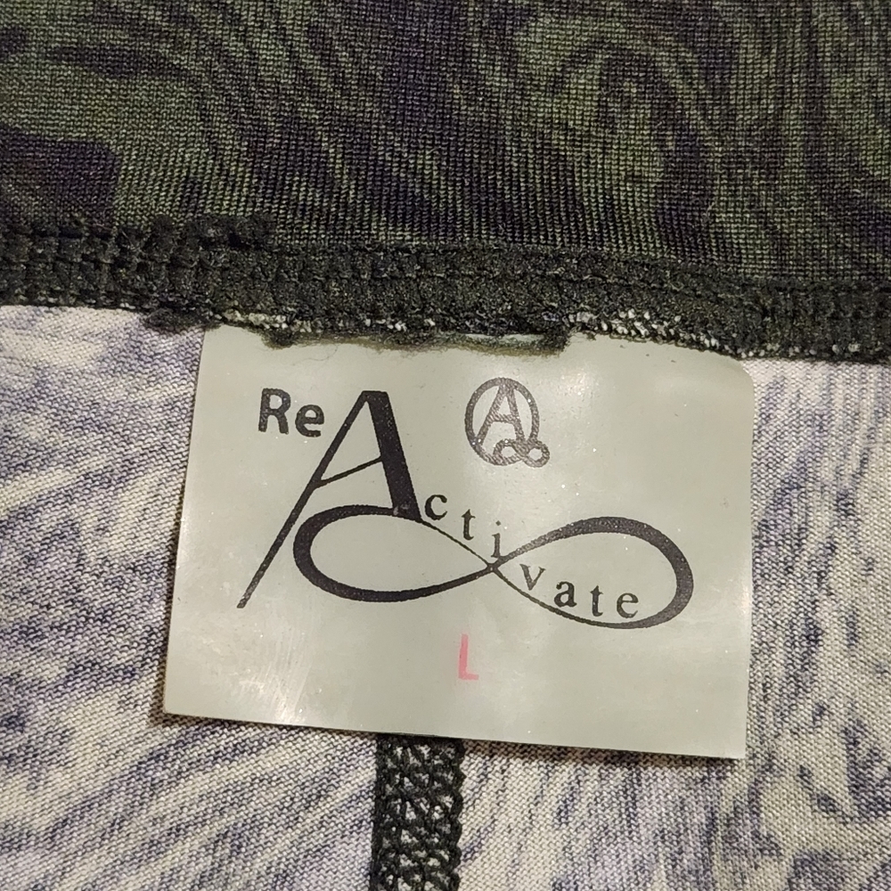 ReActivate brand size L black and green  leggings - Picture 4 of 5